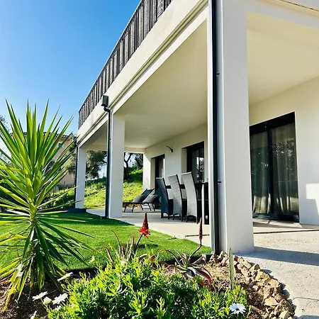 Bas De Avec Jardin Idealement Situe Entre Ajaccio Et Porticcio Apartman