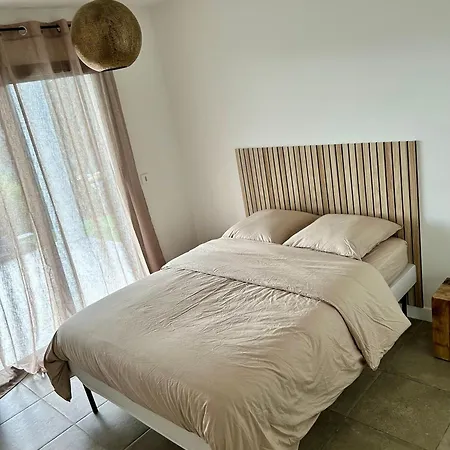 Bas De Avec Jardin Idealement Situe Entre Ajaccio Et Porticcio Lägenhet *