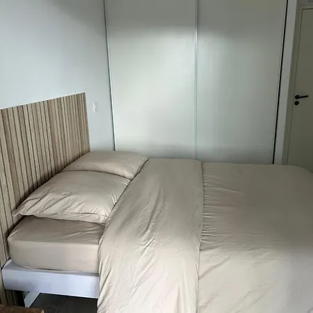 Appartamento Bas De Avec Jardin Idealement Situe Entre Ajaccio Et Porticcio *