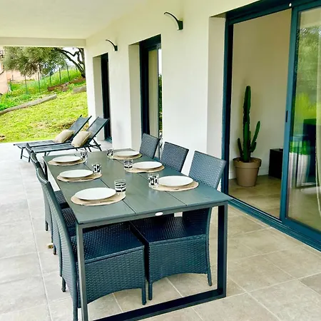 Appartamento Bas De Avec Jardin Idéalement Situé Entre Ajaccio Et Porticcio Bastelicaccia