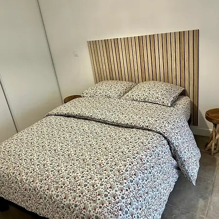 Appartamento Bas De Avec Jardin Idéalement Situé Entre Ajaccio Et Porticcio