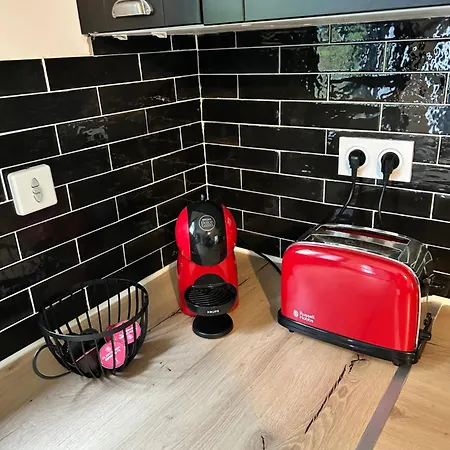 شقة Bas De Avec Jardin Idealement Situe Entre Ajaccio Et Porticcio