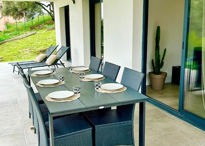 Apartamento Bas De Avec Jardin Idealement Situe Entre Ajaccio Et Porticcio Bastelicaccia