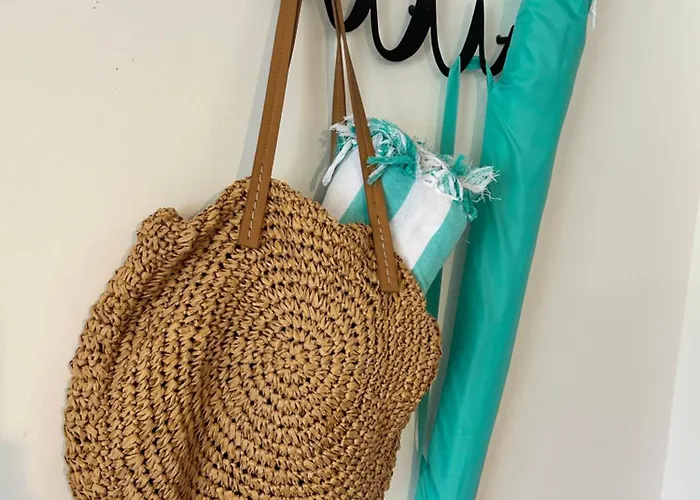 Apartment Bas De Avec Jardin Idealement Situe Entre Ajaccio Et Porticcio